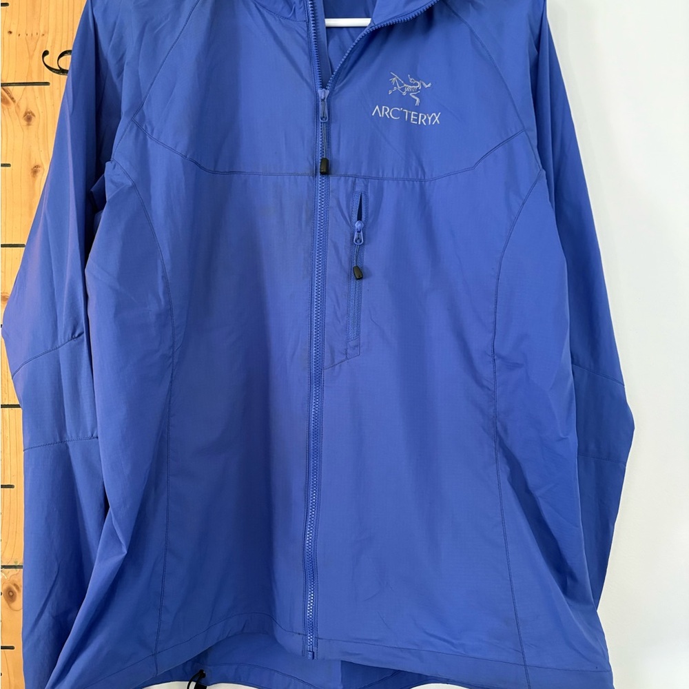 Arc'teryx Azure Windbreaker